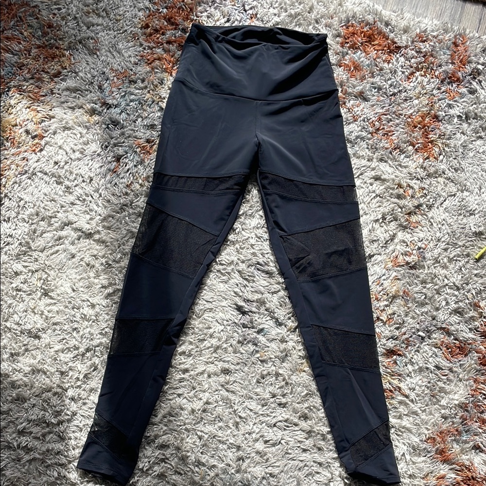 🦄 3/$15 SALE! Mesh Panel High-Waist Leggings